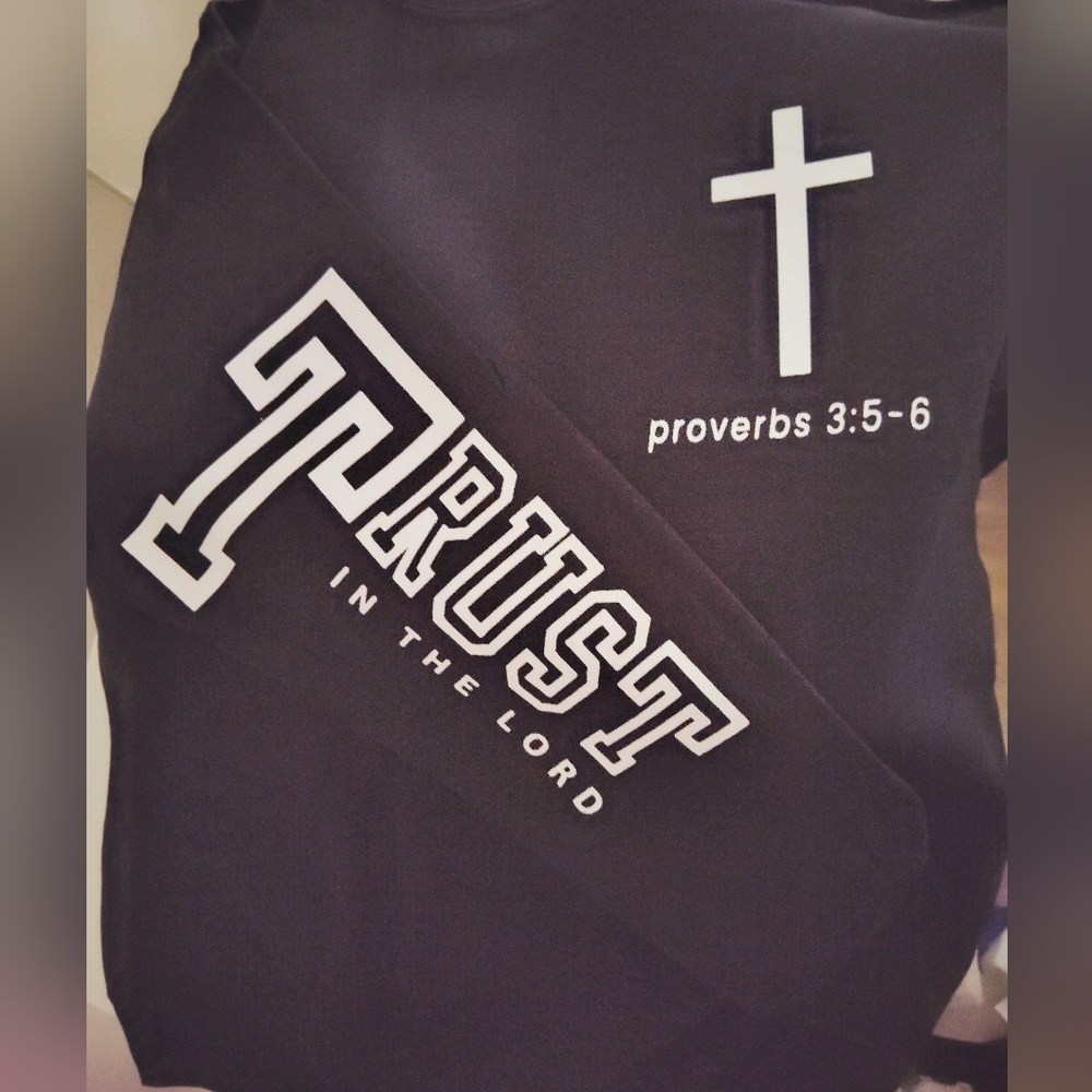 Gildan Black Trust in the Lord Hoodie